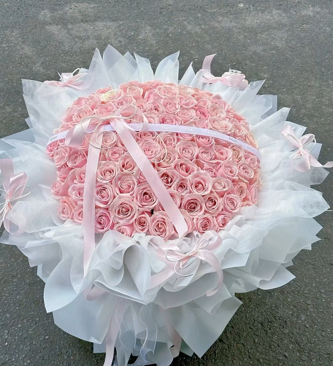 Endless Love 1 (99 roses) 永恒之爱