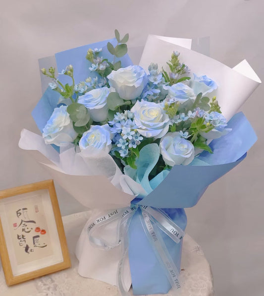 Icy Petals 冰蓝花瓣