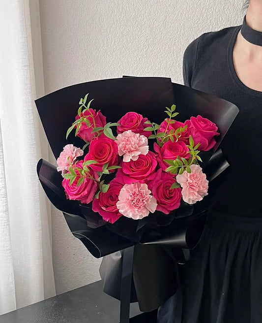 Petal Hug 花瓣拥抱